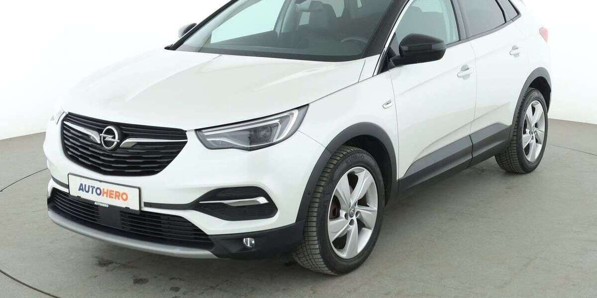 Opel Grandland X 104.309 km 17.320 &euro; Hamburg 22529