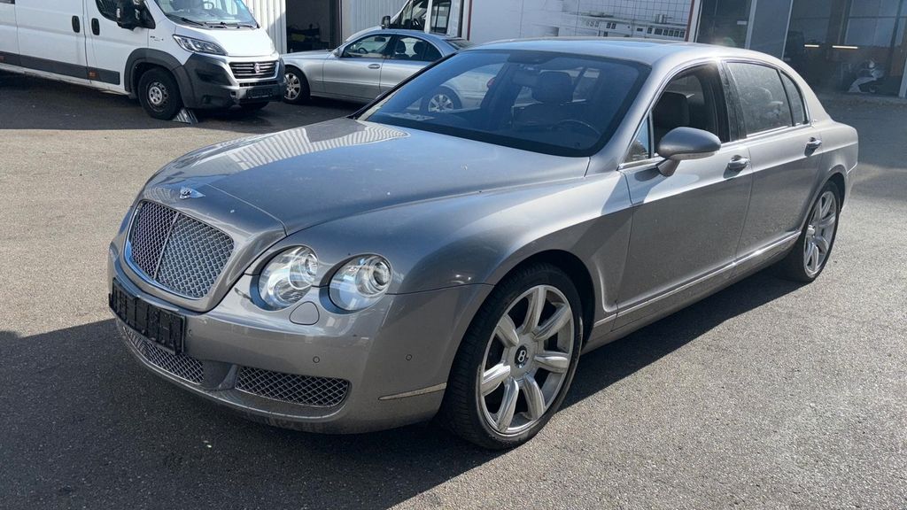 Bentley Continental Flying Spur 90.501 km 21.900 &euro; Hamburg 20539