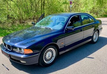 BMW 523 270.000 km 5.500 &euro; Hamburg 20259