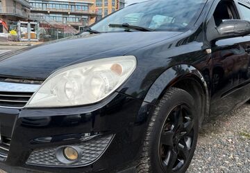 Opel Astra 134.723 km 2.390 &euro; Hamburg 22179