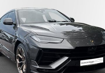 Lamborghini Urus 9.000 km 329.900 &euro; Hamburg 22529