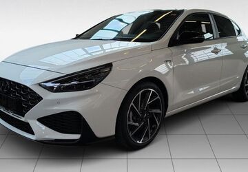 Hyundai i30 8.271 km 26.480 &euro; Jork-Königreich 21635