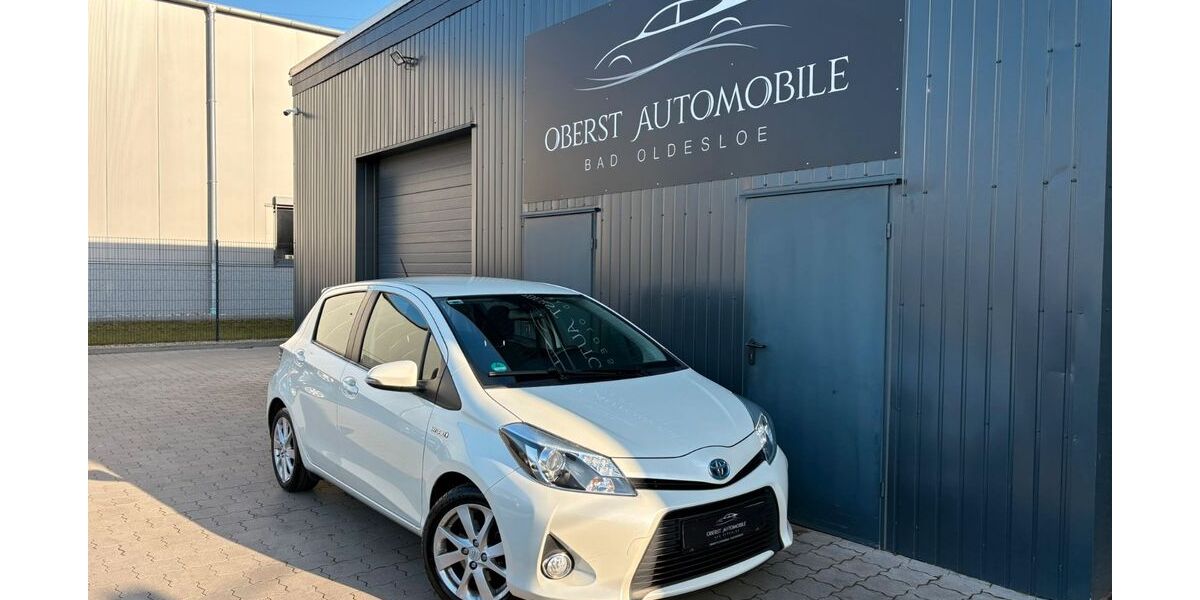 Toyota Yaris 76.068 km 11.750 &euro; Bad Oldesloe 23843