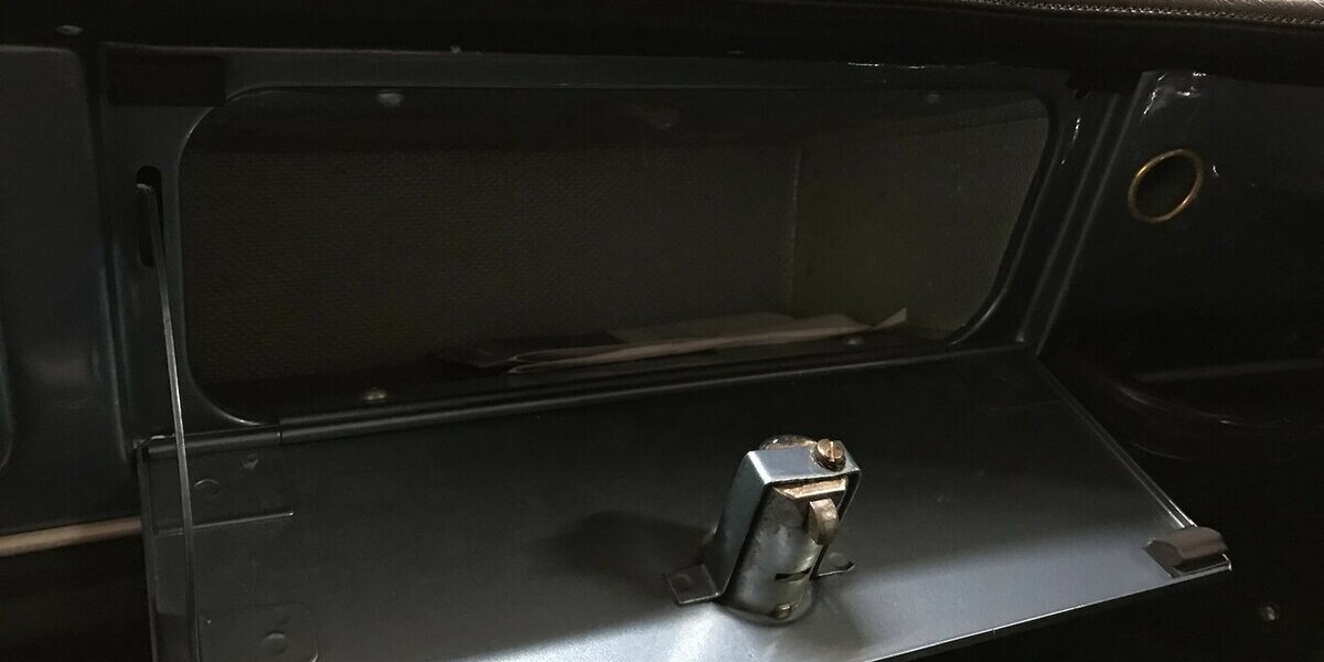 Renault Caravelle Floride Dauphine Brigitte Bardot lässt g 29.000 km 14.999 &euro; Hamburg 22339