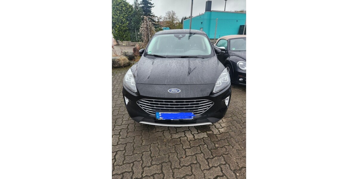 Ford Kuga 80.000 km 18.300 &euro; Hamburg 20038