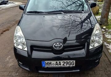 Toyota Corolla Verso 130.493 km 4.750 &euro; Hamburg 22547