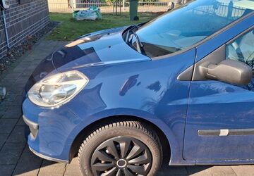 Renault Clio 20.000 km 5.900 &euro; Hamburg 22117