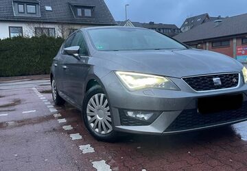 Seat Leon 99.950 km 12.200 &euro; Hamburg 22175