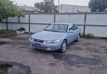 Toyota Camry 149.000 km 2.800 &euro; Hamburg 20539