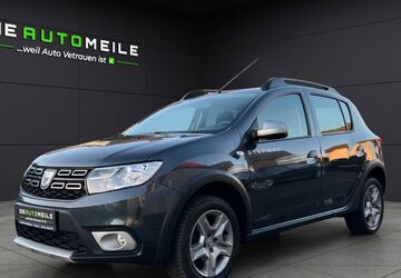 Dacia Sandero 97.000 km 8.980 &euro; Uetersen 25436