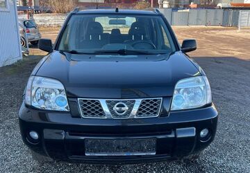 Nissan X-Trail 232.142 km 2.490 &euro; Hamburg 22113