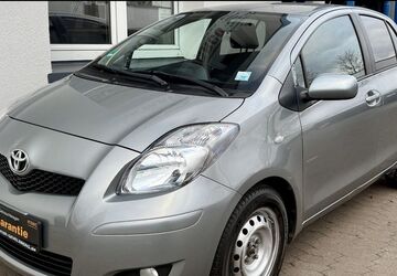 Toyota Yaris 129.000 km 6.990 &euro; Hamburg 20537