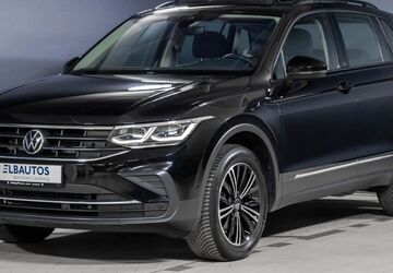 VW Tiguan 83.000 km 26.480 &euro; Hamburg 22549