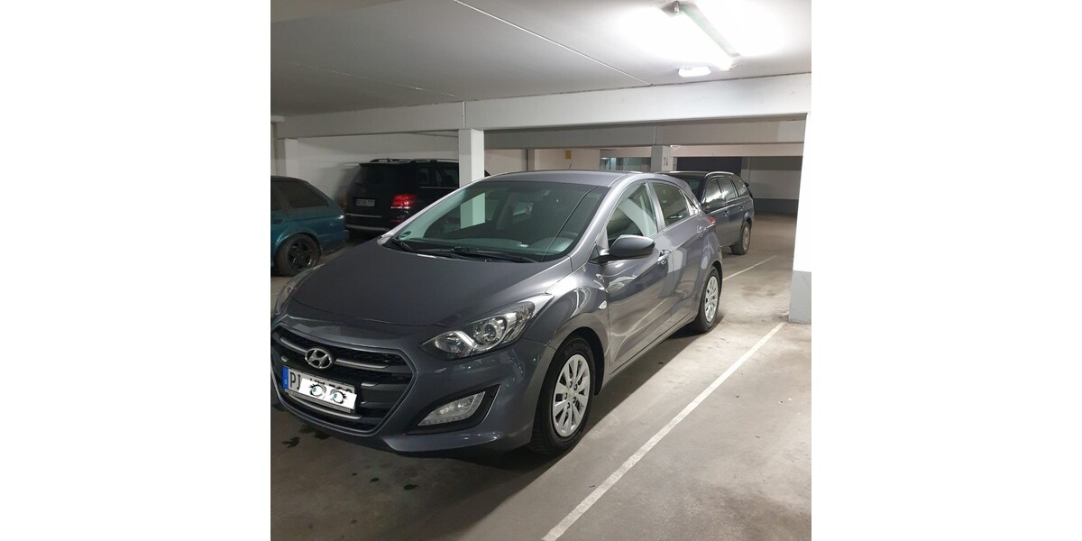 Hyundai i30 174.823 km 7.490 &euro; Kaltenkirchen 24568