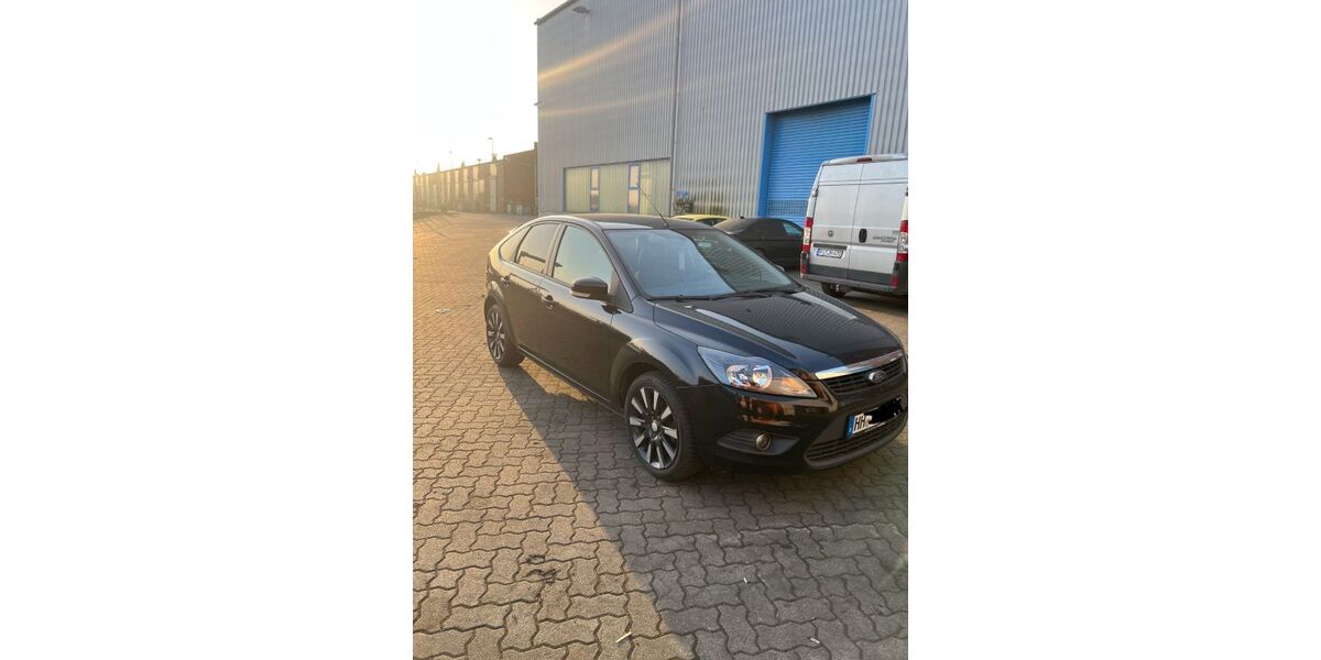 Ford Focus 174.274 km 5.300 &euro; Hamburg 22043