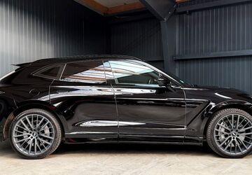 Aston Martin DBX 33.310 km 194.707 &euro; Siek 22962