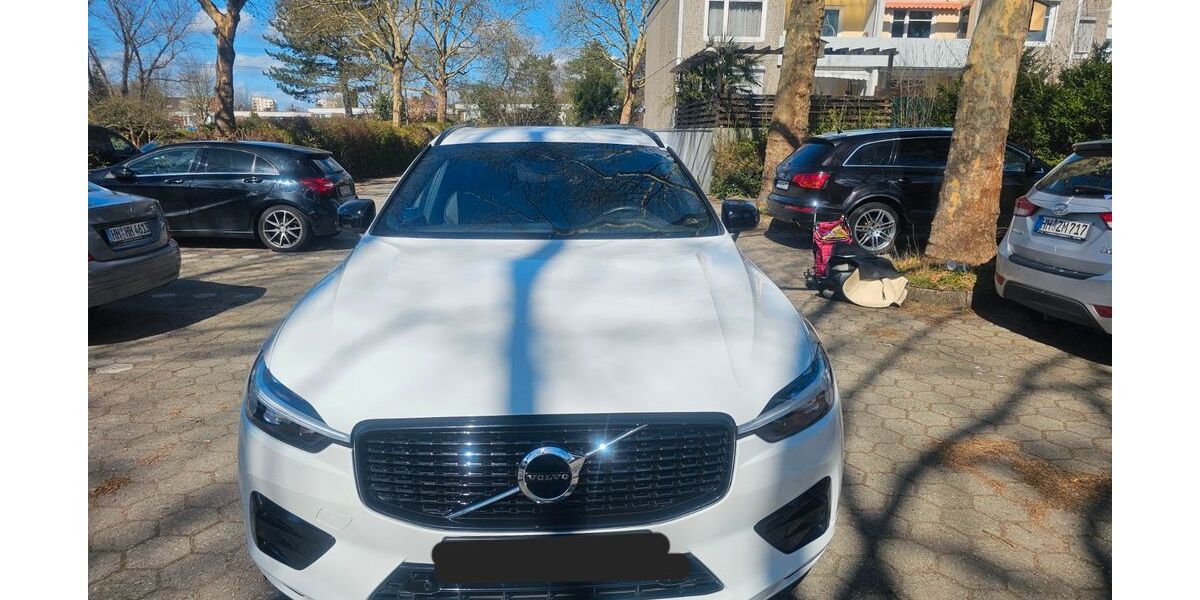 Volvo XC60 73.325 km 31.900 &euro; Hamburg 22115