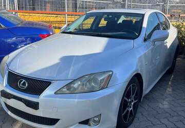 Lexus IS 220d 279.000 km 1.450 &euro; Hamburg 20539