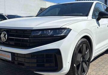 VW Touareg 47.718 km 64.950 &euro; Hamburg 22047