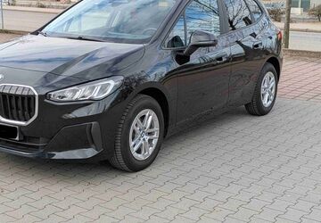 BMW 220 Active Tourer 31.000 km 27.400 &euro; Hamburg 22589