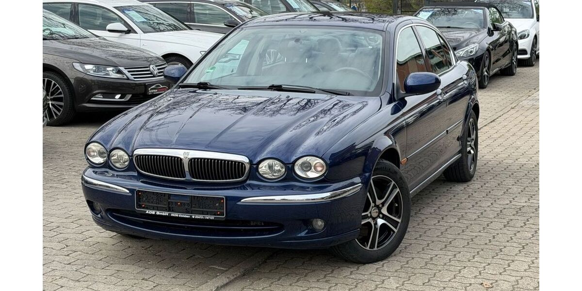 Jaguar X-Type 129.600 km 1.990 &euro; Oststeinbek 22113