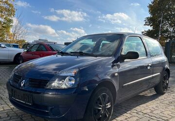 Renault Clio 219.000 km 1.350 &euro; Hamburg 22765