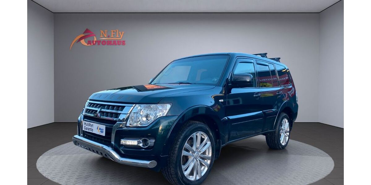 Mitsubishi Pajero 189.016 km 22.500 &euro; Hamburg - 1 Min. vom Hamburg Airport 22415