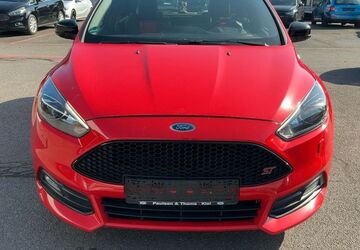 Ford Focus 84.564 km 12.750 &euro; Hamburg 22305