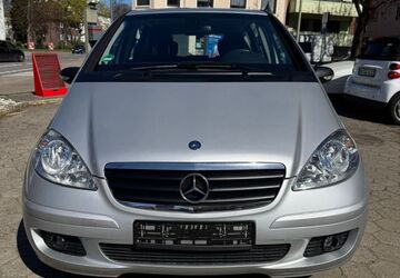 Mercedes-Benz A 160 107.000 km 3.950 &euro; Hamburg 22175
