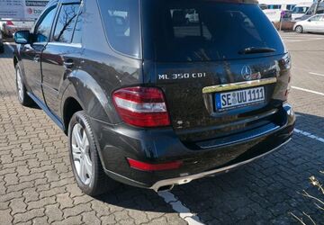 Mercedes-Benz ML 350 263.700 km 8.300 &euro; Norderstedt 22851