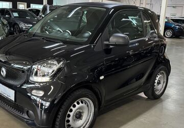 Smart ForTwo 64.179 km 8.499 &euro; Hamburg 20537