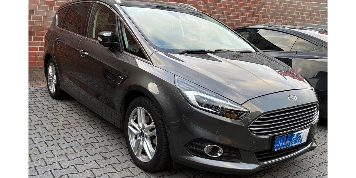 Ford S-Max 91.000 km 18.150 &euro; Bad Oldesloe 23843
