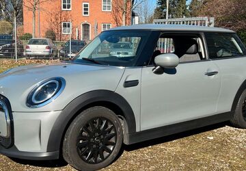 Mini ONE 97.780 km 14.950 &euro; Hamburg 22043