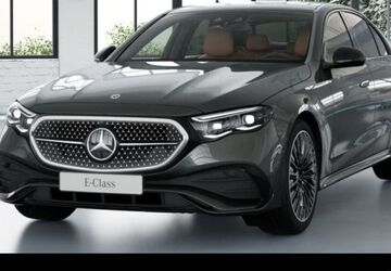 Mercedes-Benz E 200 9.900 km 58.500 &euro; Hamburg 22047