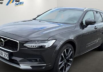 Volvo V90 Cross Country 16.000 km 57.480 &euro; Jork-Königreich 21635
