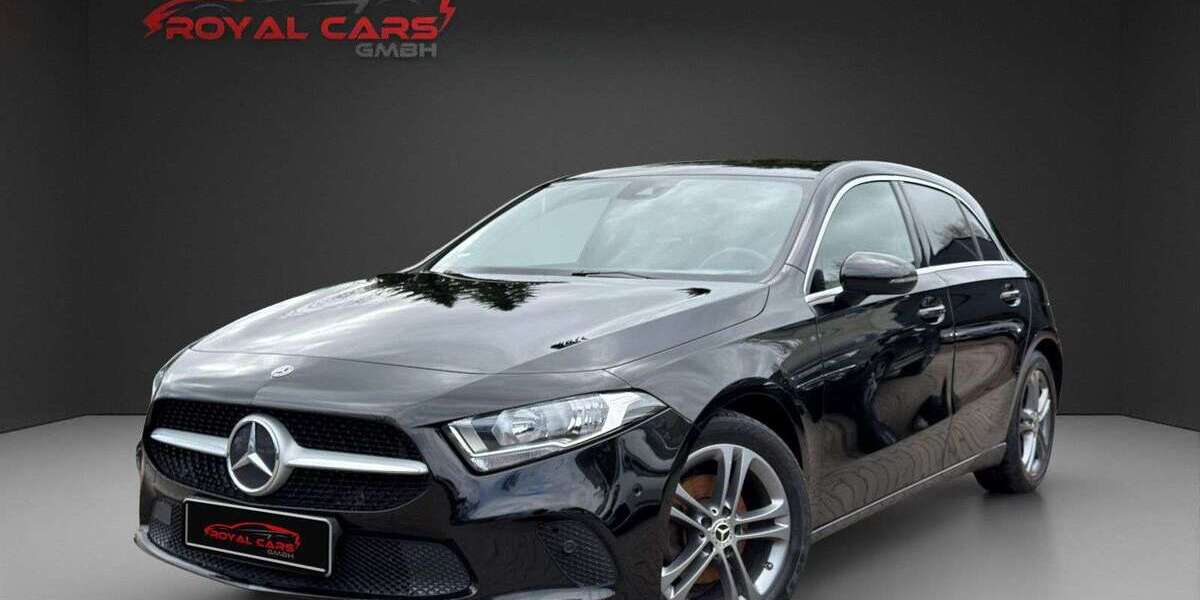 Mercedes-Benz A 180 194.221 km 14.990 &euro; Hamburg 22111