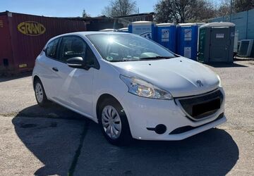 Peugeot 208 85.500 km 4.800 &euro; Halstenbek 25469