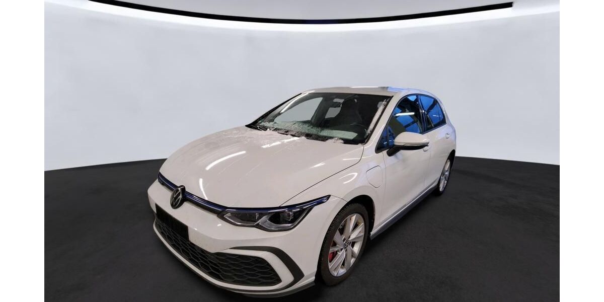 VW Golf 64.252 km 21.985 &euro; Uetersen bei Hamburg 25436