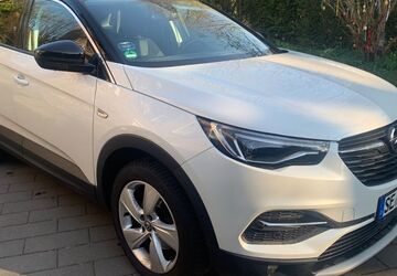 Opel Grandland (X) 111.800 km 11.590 &euro; Hamburg 22399