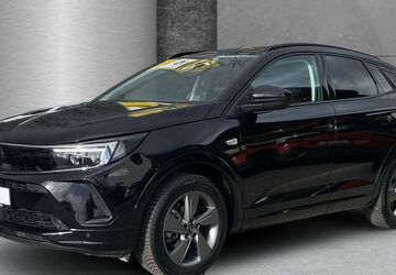 Opel Grandland (X) 17.412 km 23.980 &euro; Ahrensburg 22926