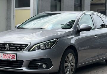 Peugeot 308 138.000 km 7.000 &euro; Hamburg 22547
