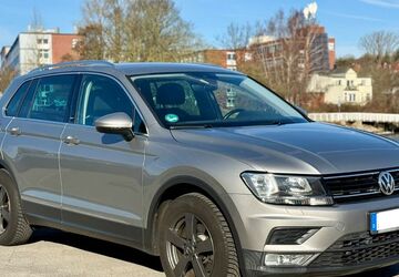 VW Tiguan 151.000 km 16.290 &euro; Hamburg 22117