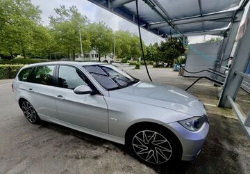 BMW 330 147.000 km 9.779 &euro; Hamburg 22395