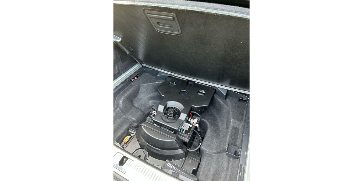 Audi A4 Avant 144.000 km 16.950 &euro; Hamburg 20038