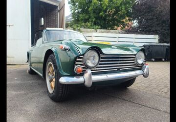 Triumph TR4 85.693 km 16.500 &euro; Bargteheide 22941