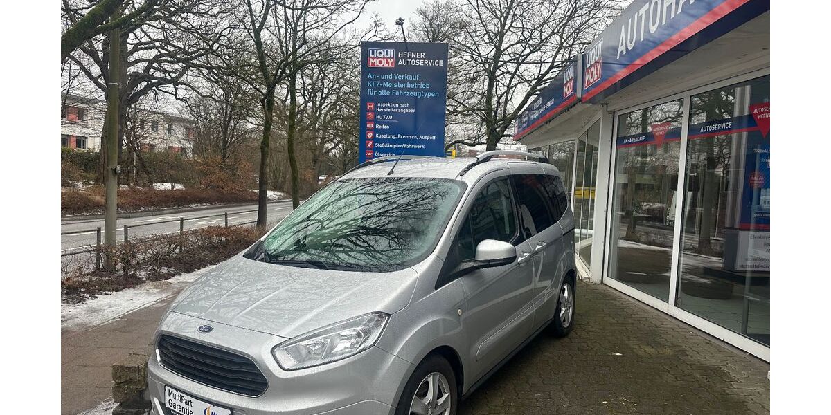 Ford Tourneo Courier 60.732 km 9.900 &euro; Hamburg 22399