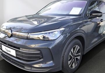 VW Tiguan 3.000 km 37.890 &euro; Bad Oldesloe 23843