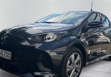 Mazda 2 Hybrid 5.040 km 22.390 &euro; Hamburg 22041