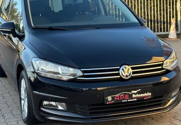 VW Touran 93.000 km 19.700 &euro; Norderstedt 22848