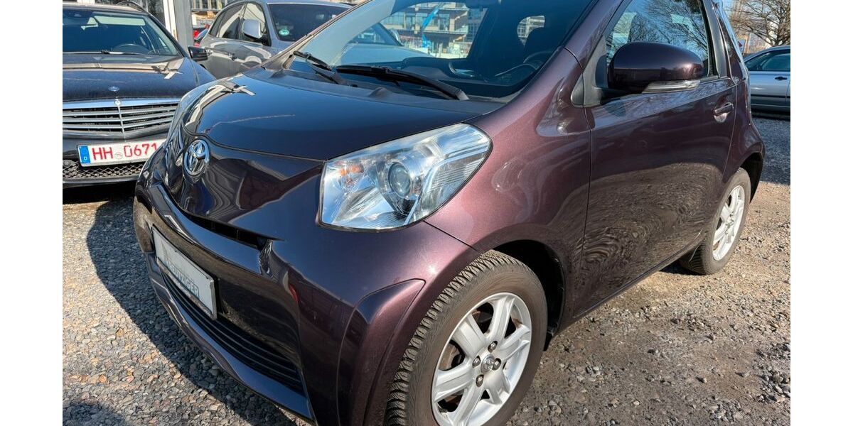 Toyota IQ 95.200 km 5.590 &euro; Hamburg 22179